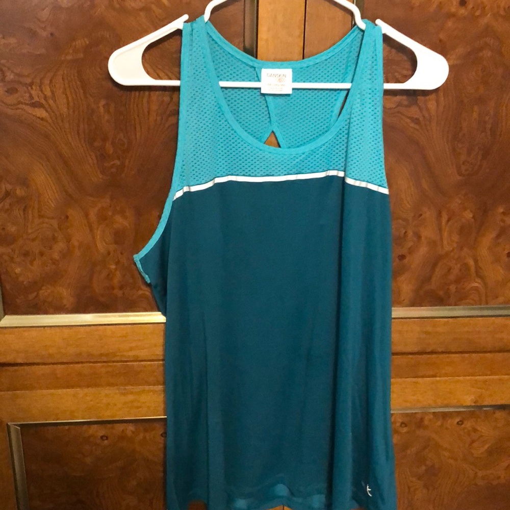 Yoga top